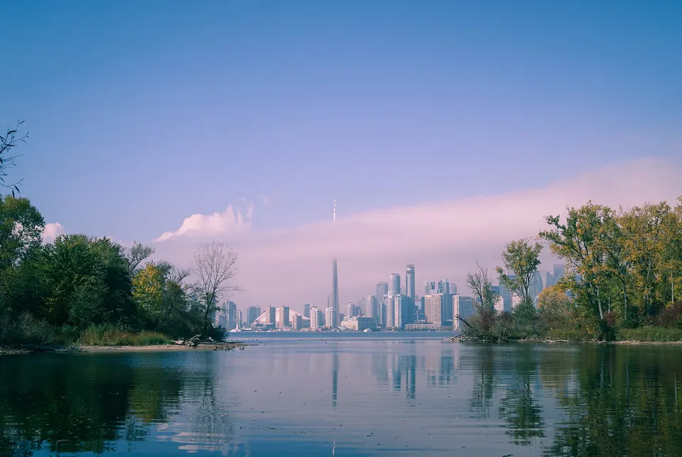 Toronto silueti, adalardan